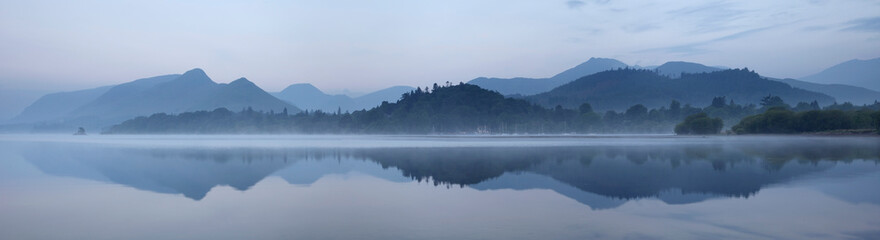 谁知道Mr Little Jeans的Back to the start的歌词和翻译